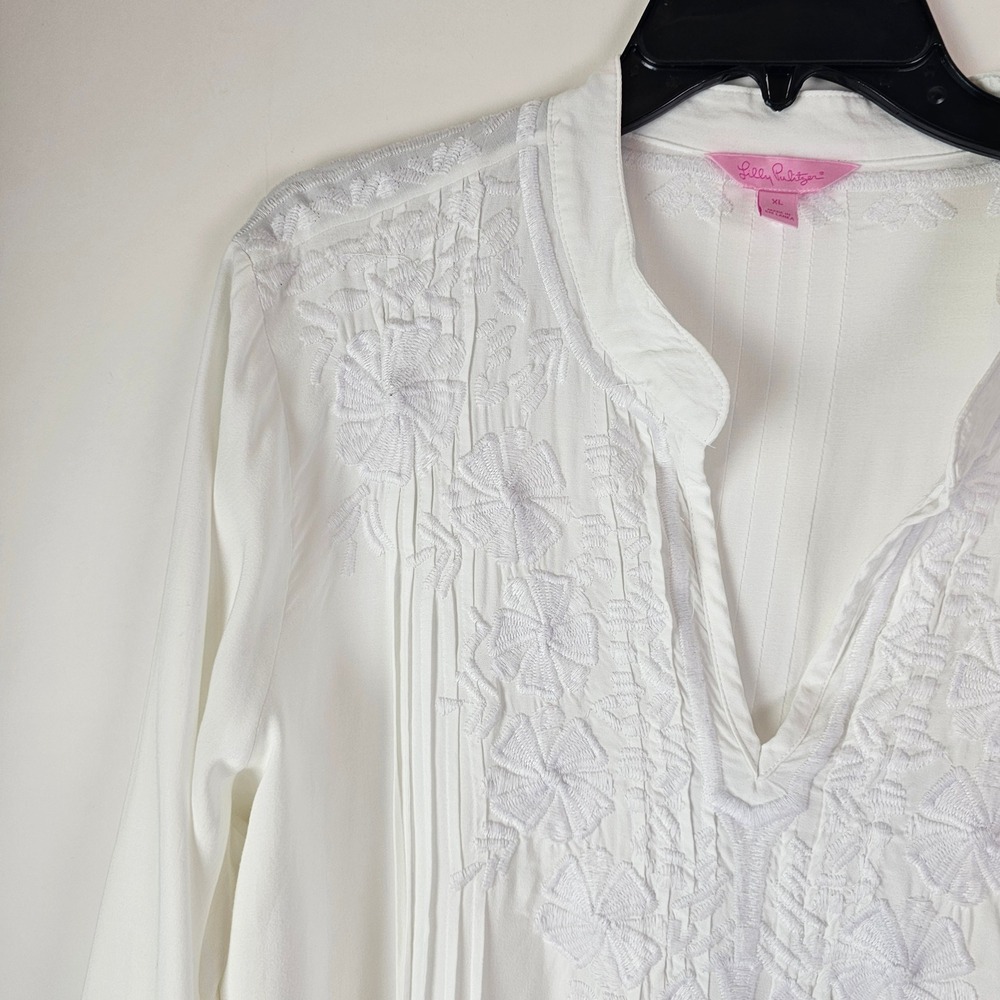 Lilly Pulitzer White Embroidered Rayon Tunic Top 3/4 Roll Tab Sleeve Womens XL - Picture 11 of 12